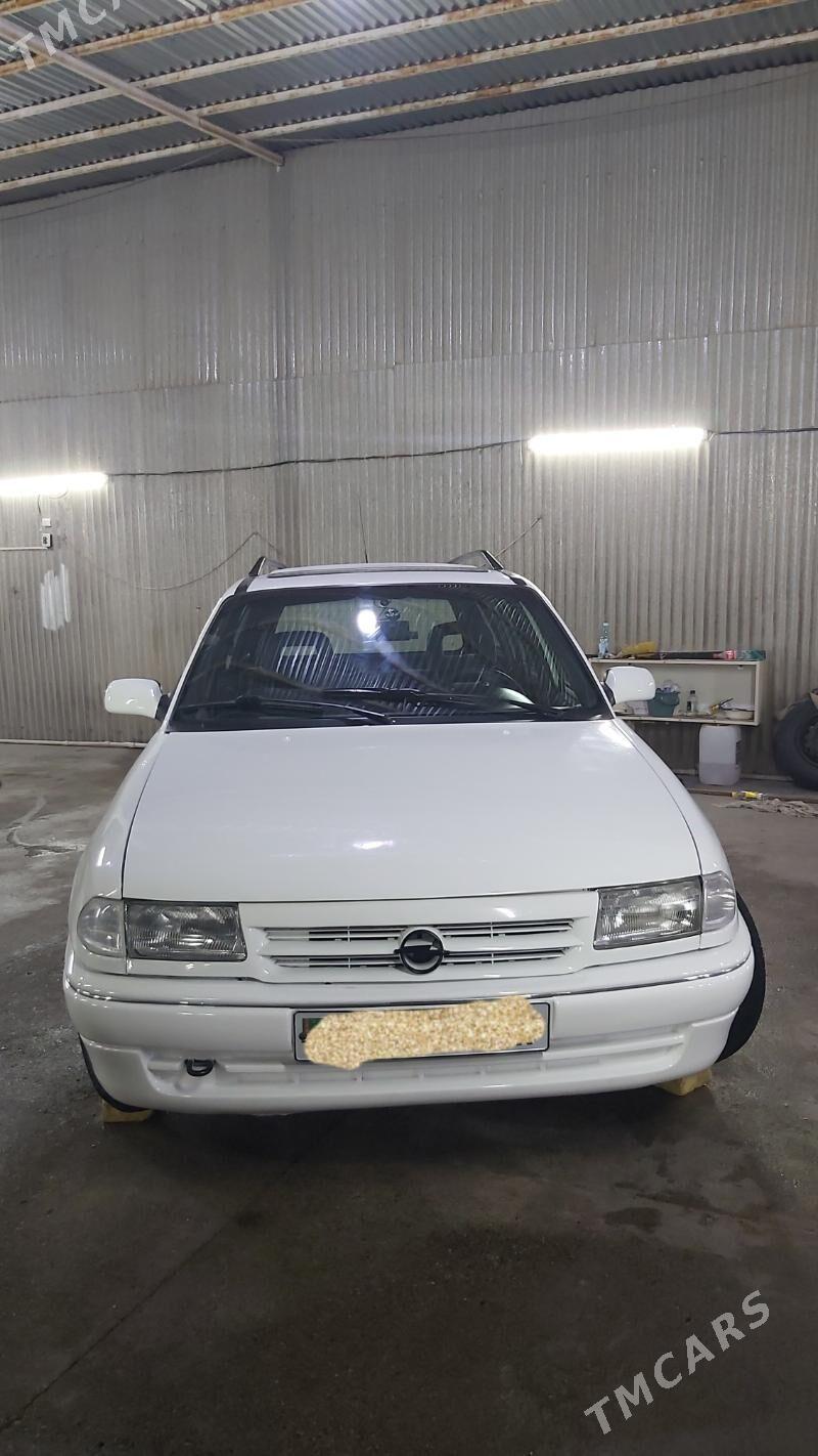 Opel Astra 1994 - 50 000 TMT - Mary - img 3