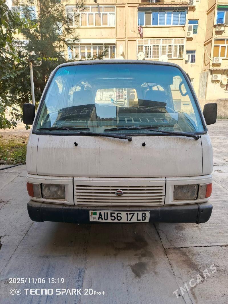 Nissan Urvan 1996 - 90 000 TMT - Türkmenabat - img 1