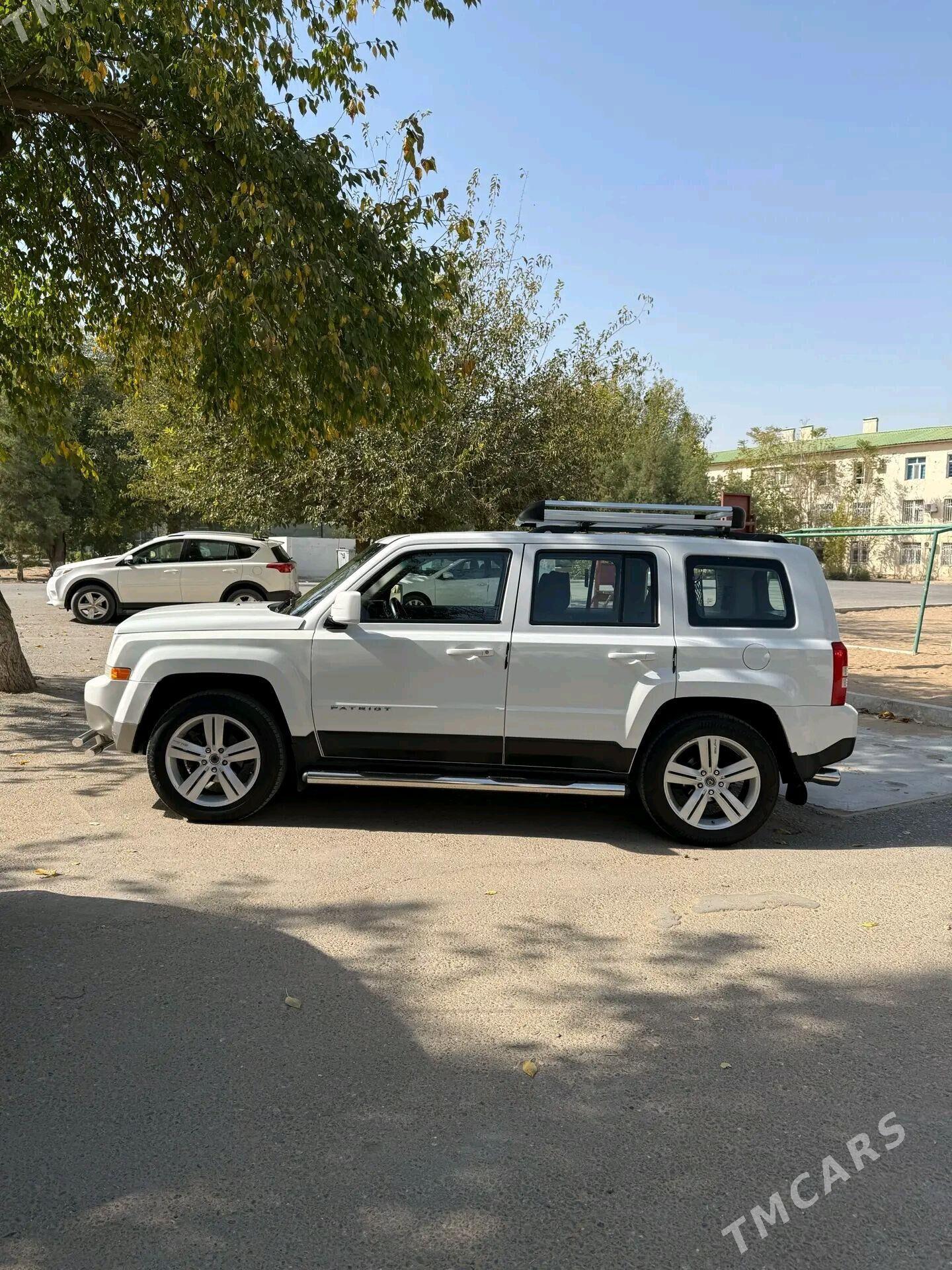 Jeep Patriot 2017 - 380 000 TMT - Aşgabat - img 2
