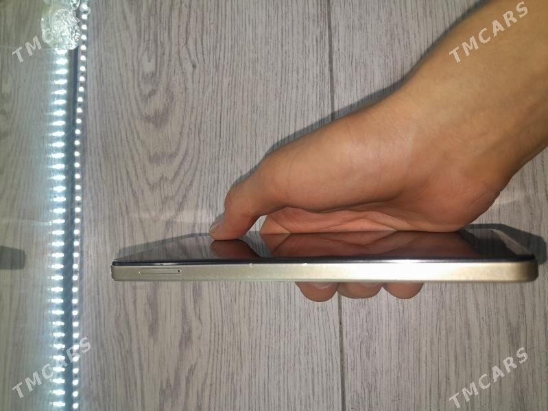 TECNO spark 20c - Parahat 7 - img 3