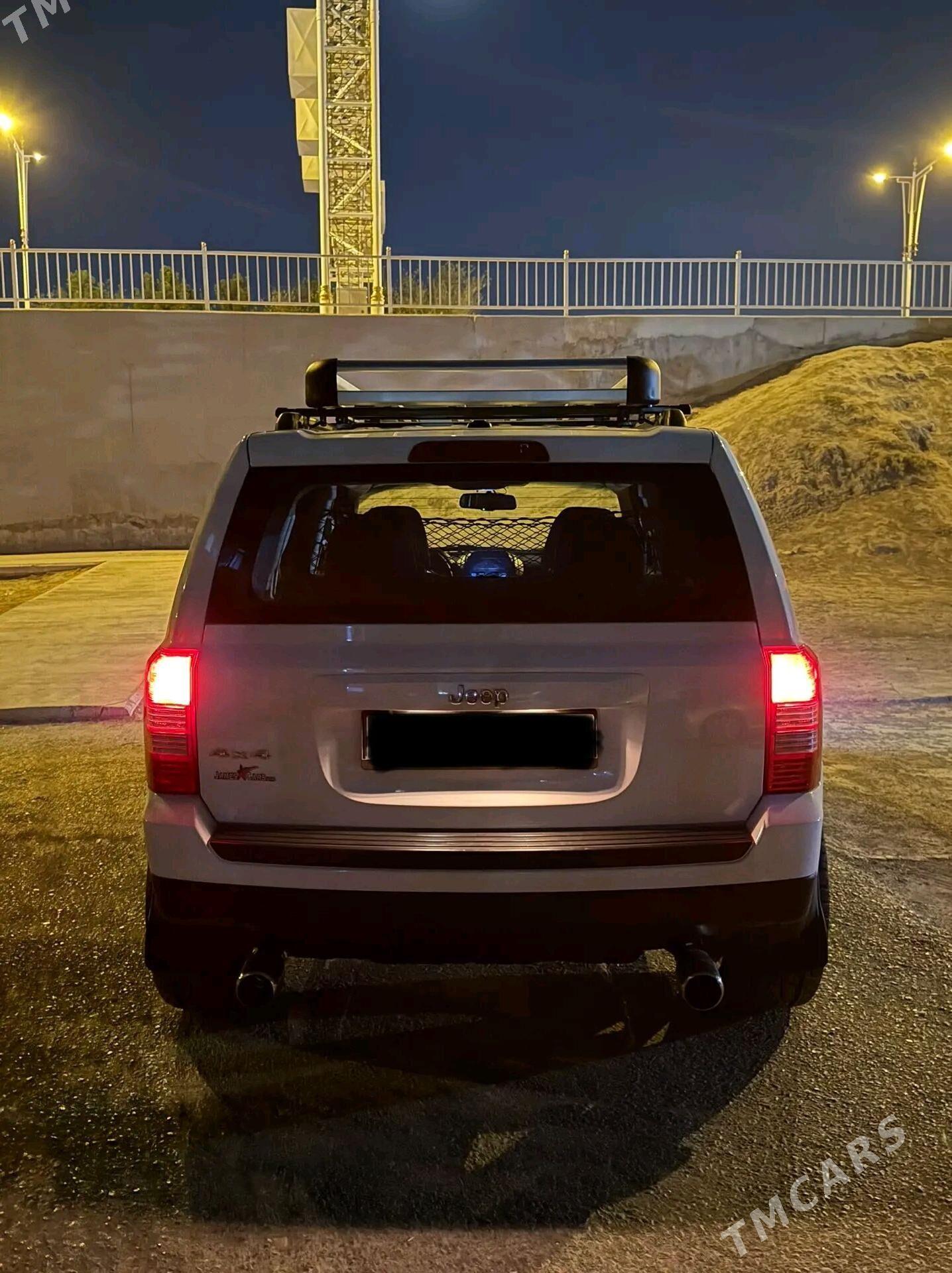 Jeep Patriot 2017 - 380 000 TMT - Aşgabat - img 4