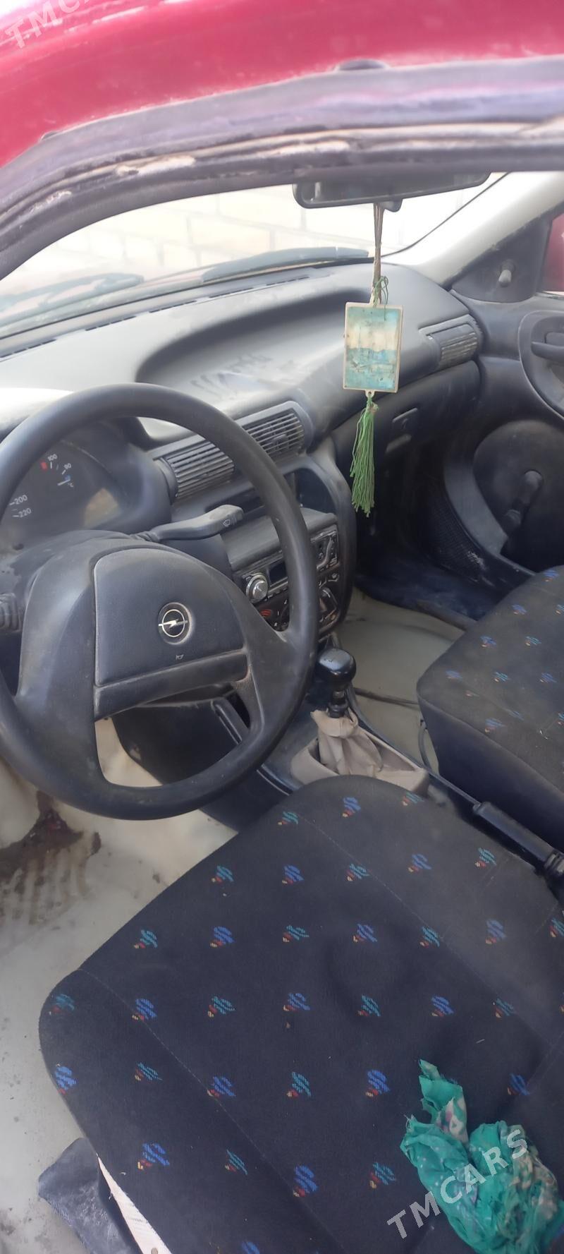 Opel Astra 1993 - 25 000 TMT - Ходжамбаз - img 4