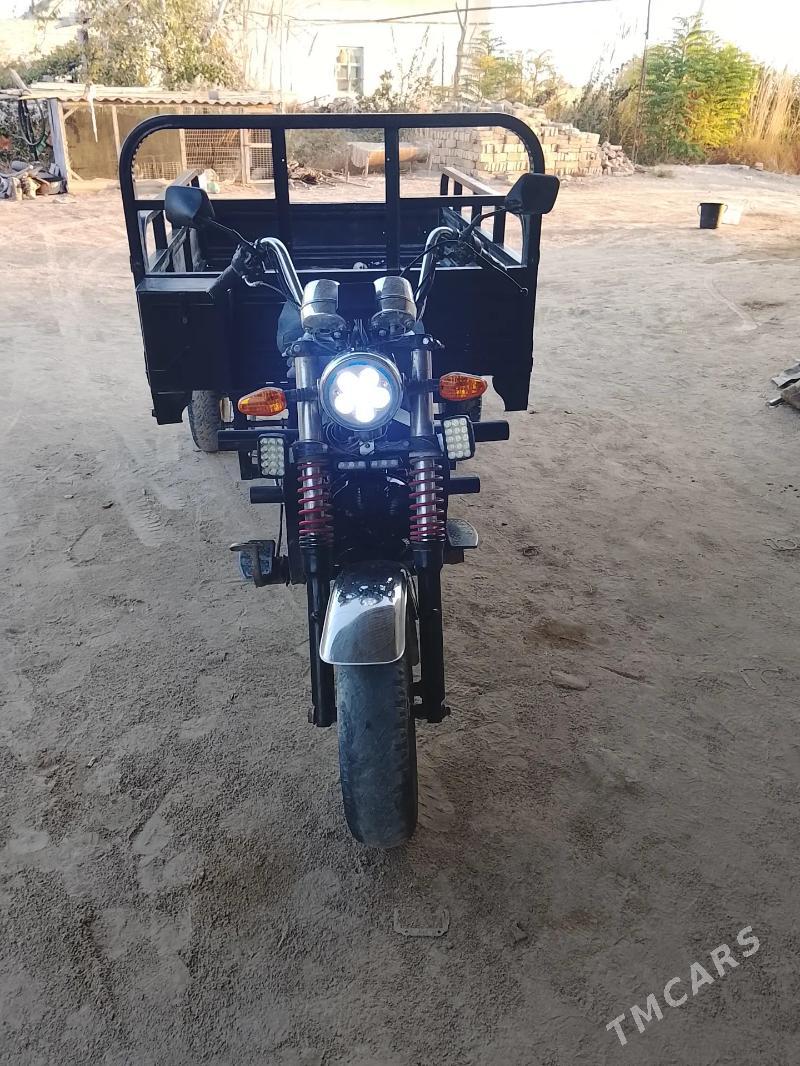 Fekon FK200-14G 2014 - 14 000 TMT - Гарабекевюл - img 2