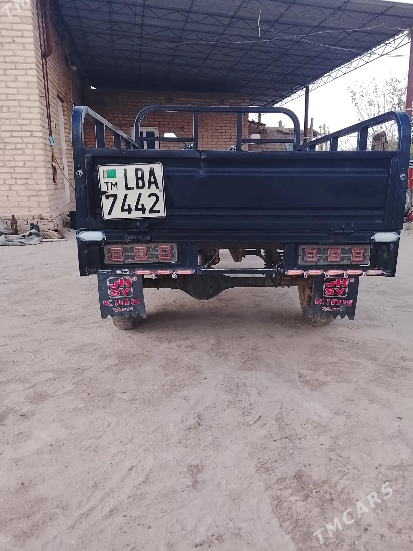 Fekon FK200-14G 2014 - 14 000 TMT - Гарабекевюл - img 4