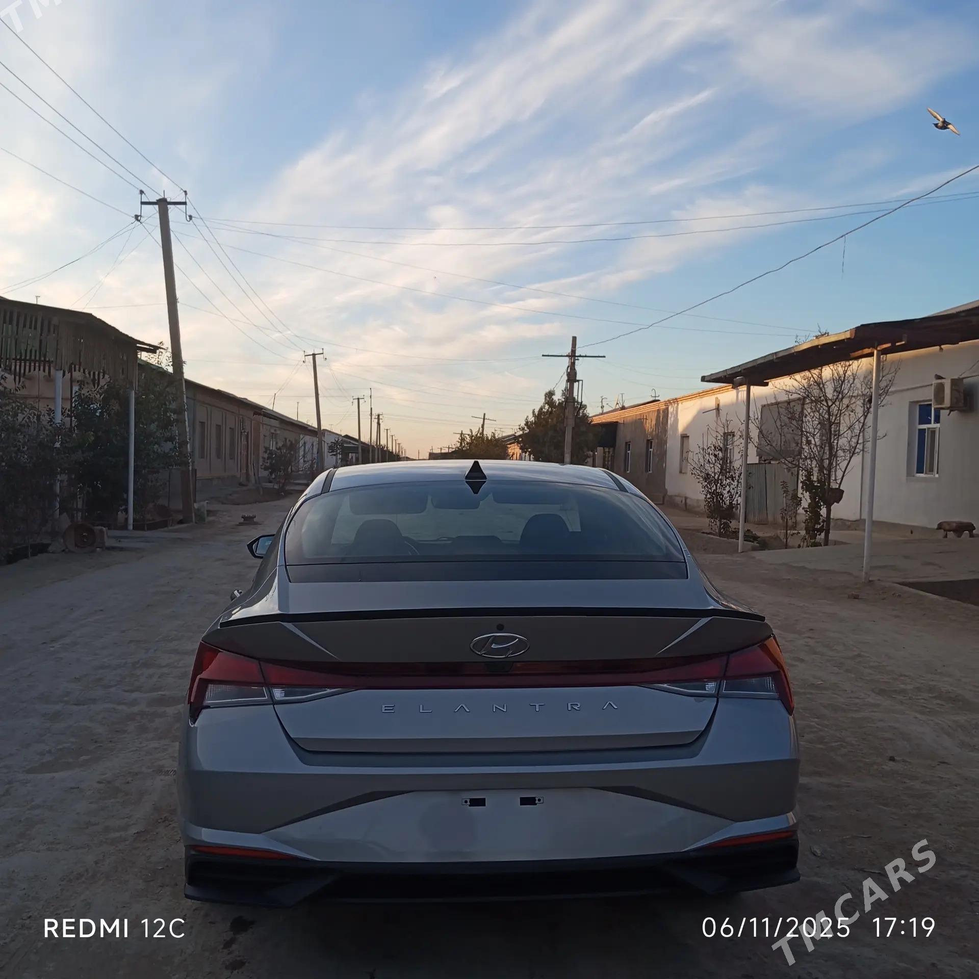 Hyundai Elantra 2021 - 230 000 TMT - Köneürgenç - img 6