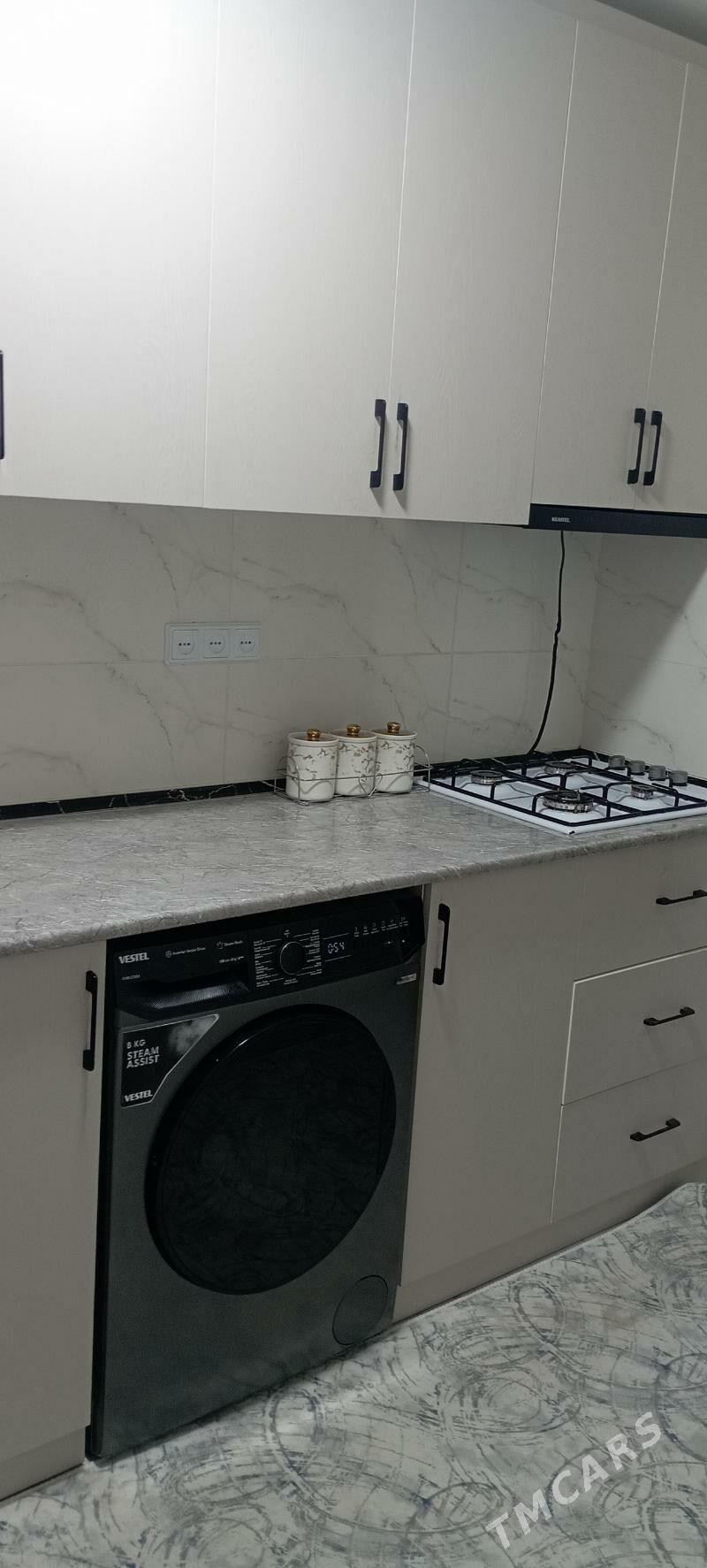 Jaŷ - 6 mkr - img 1