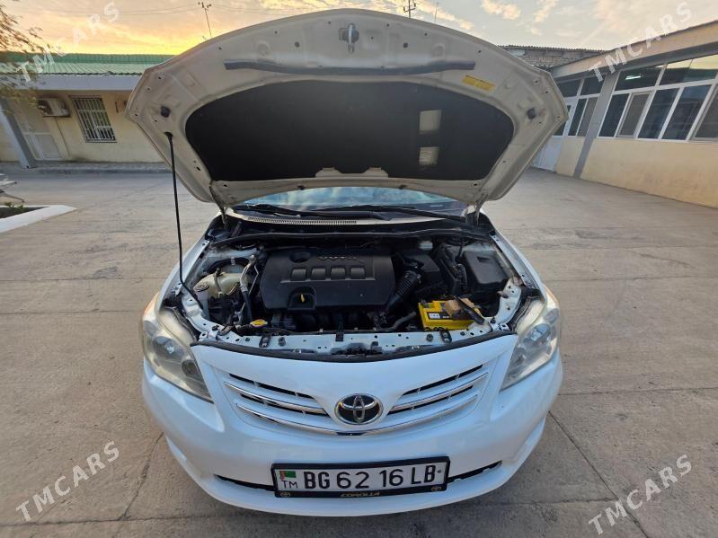 Toyota Corolla 2013 - 169 000 TMT - Saýat - img 3