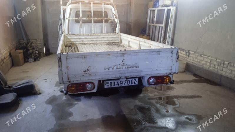 Kia Bongo 1999 - 80 000 TMT - Дашогуз - img 3