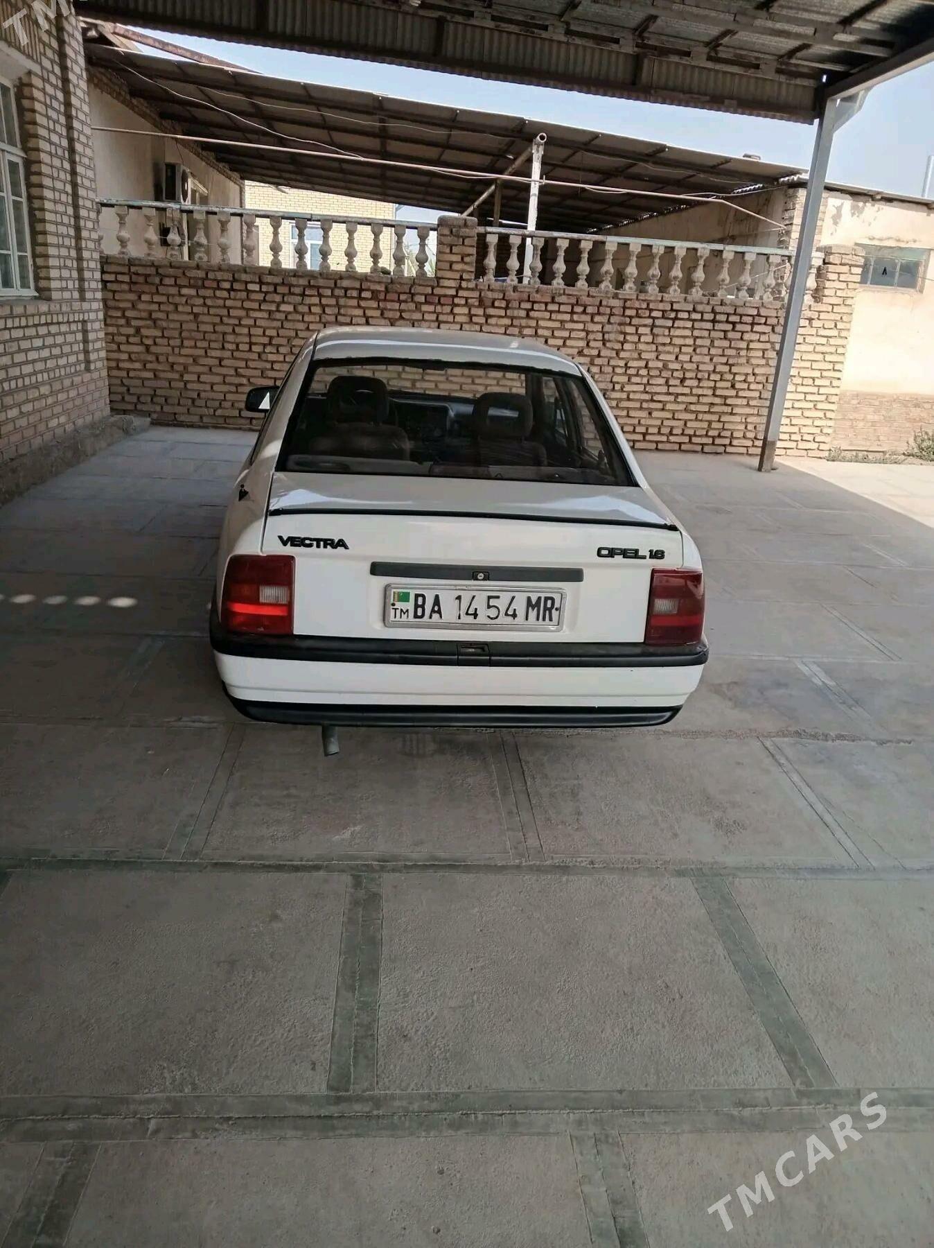 Opel Vectra 1992 - 33 000 TMT - Мары - img 2