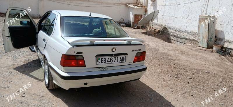 BMW 325 1993 - 45 000 TMT - Sarahs - img 6