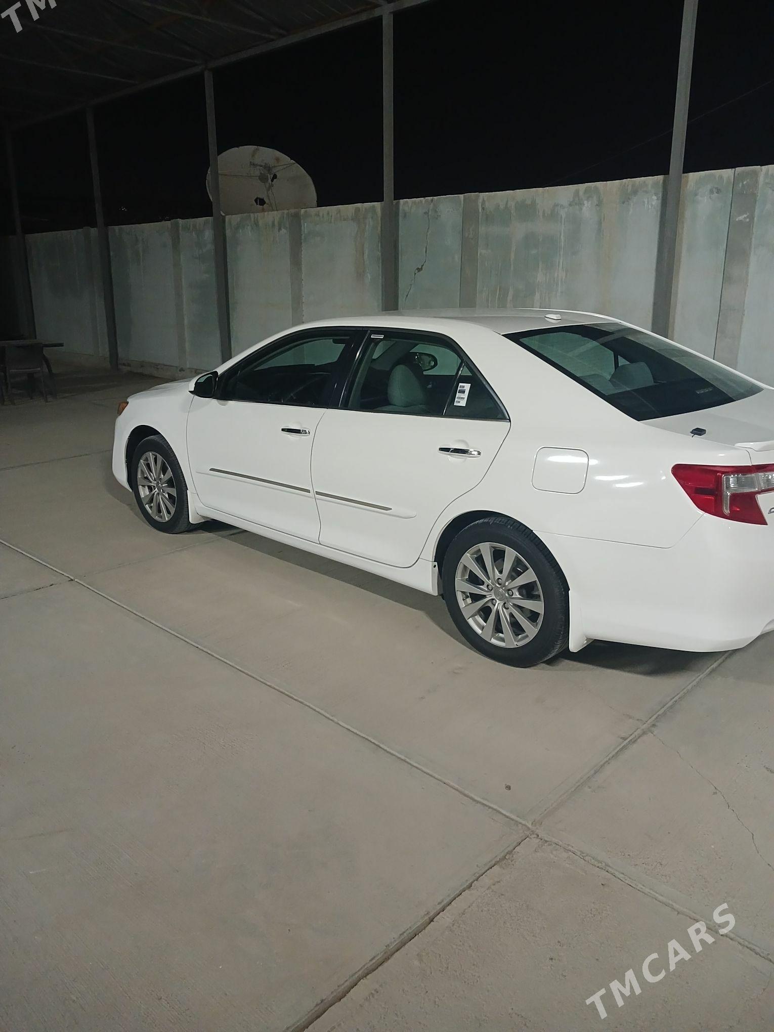 Toyota Camry 2012 - 210 000 TMT - Гёкдепе - img 2