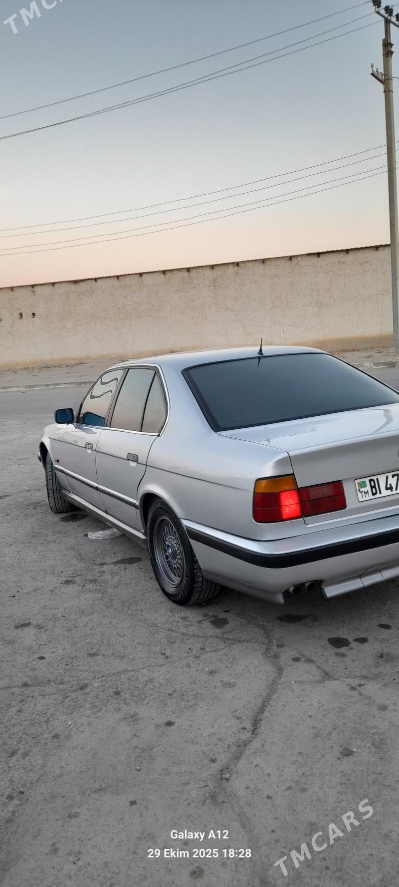 BMW E34 1990 - 59 000 TMT - Türkmenbaşy - img 4