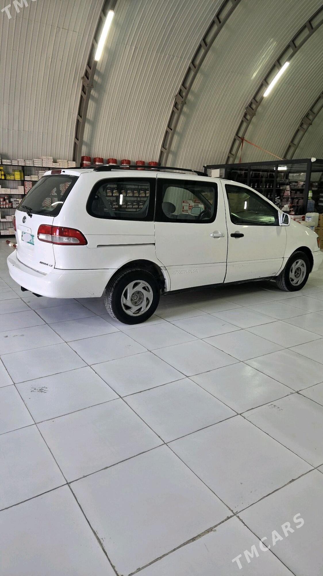 Toyota Sienna 2002 - 140 000 TMT - Gökdepe - img 5