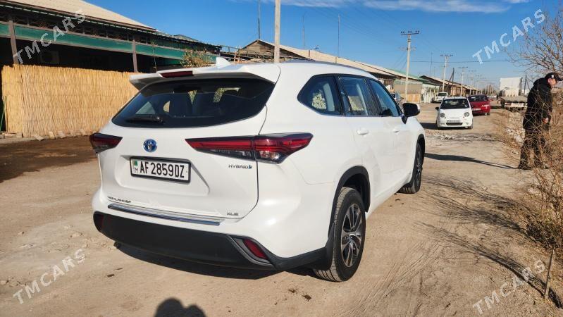 Toyota Highlander Hybrid 2022 - 440 000 TMT - Дашогуз - img 10