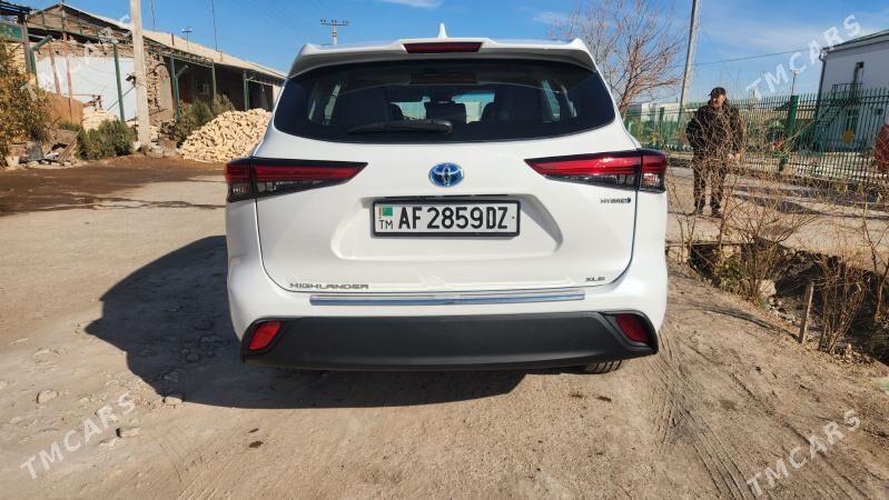 Toyota Highlander Hybrid 2022 - 440 000 TMT - Дашогуз - img 3