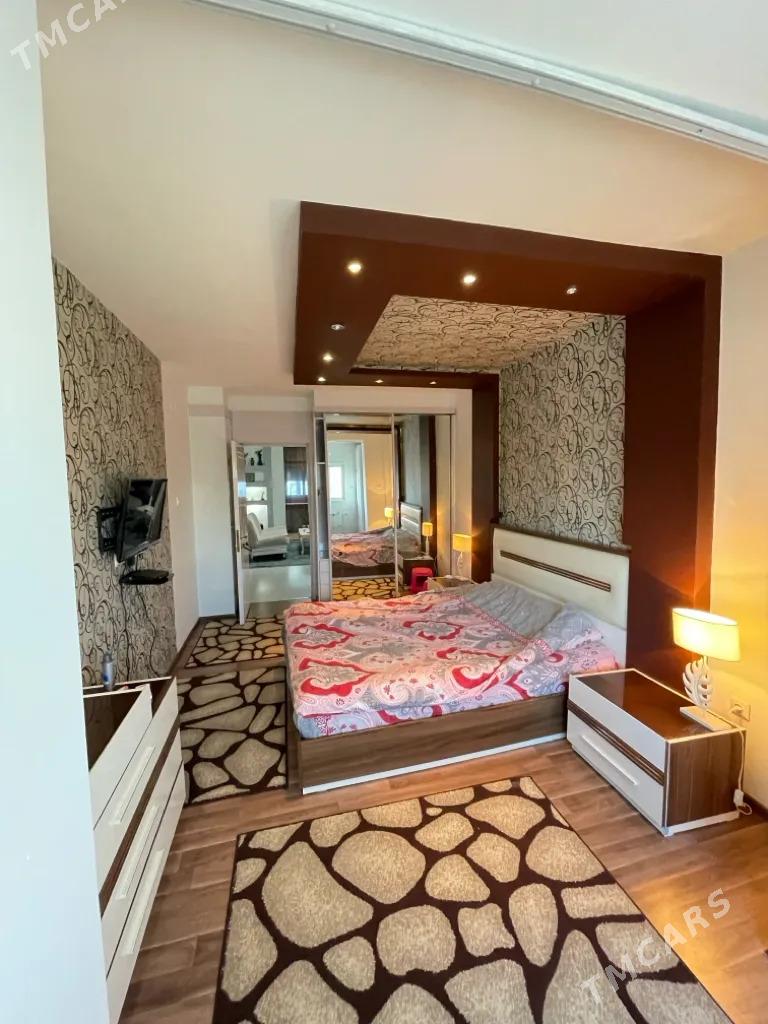 Кинотеатр мир 3-х ком ЕВРО! - Ашхабад - img 1