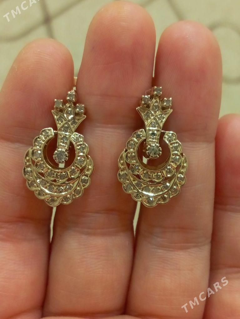 birilyan gasly syrga - Ашхабад - img 1