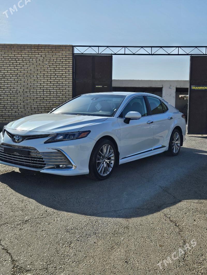 Toyota Camry 2022 - 315 000 TMT - Мары - img 2