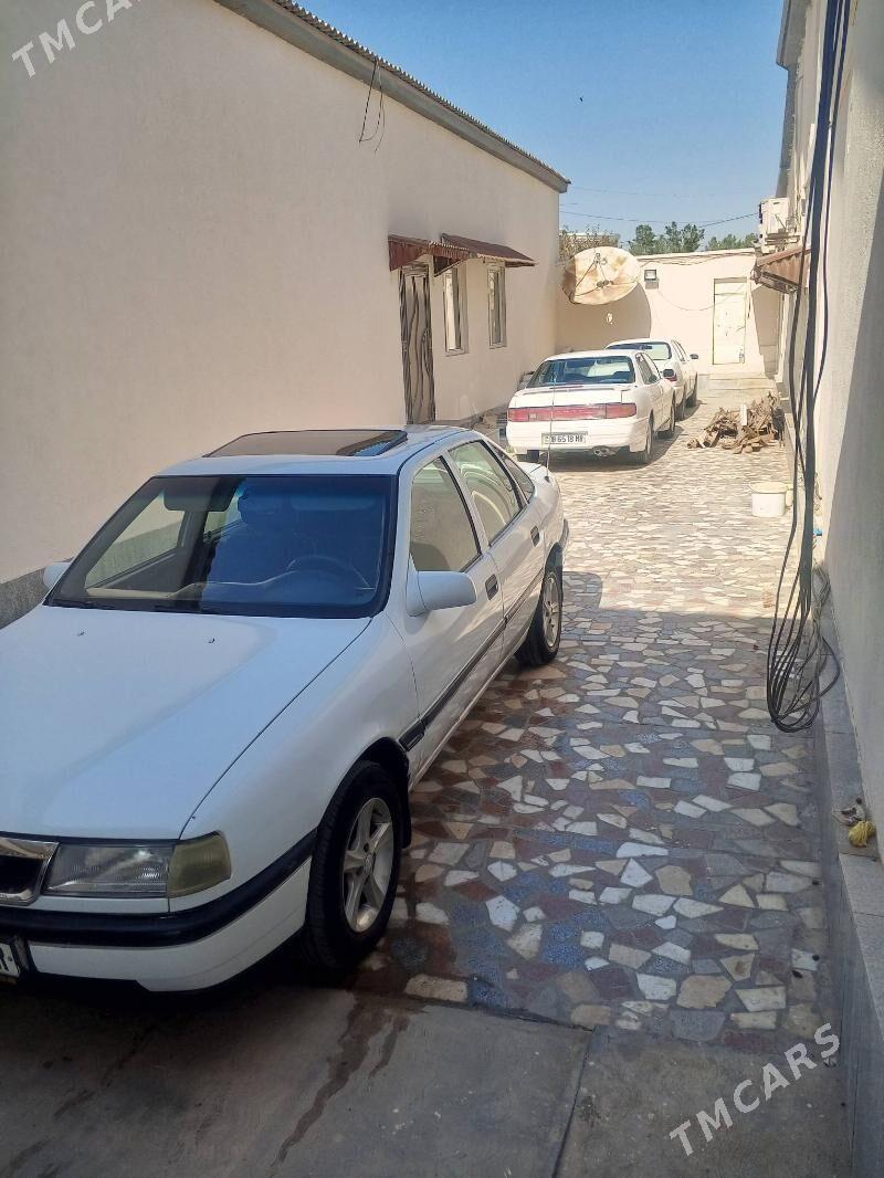 Opel Vectra 1991 - 30 000 TMT - Murgap - img 3