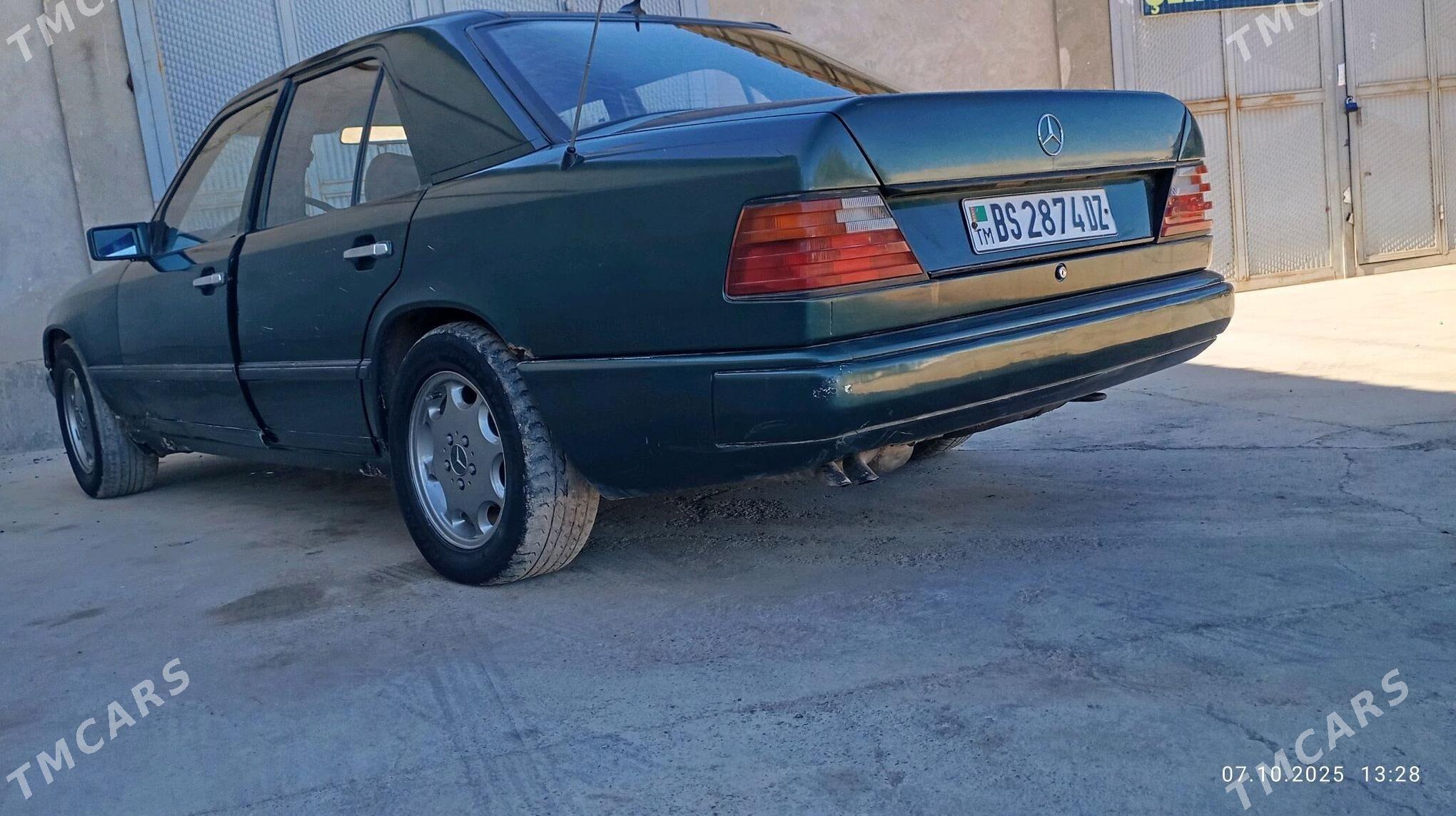 Mercedes-Benz 230E 1987 - 30 000 TMT - Кёнеургенч - img 3
