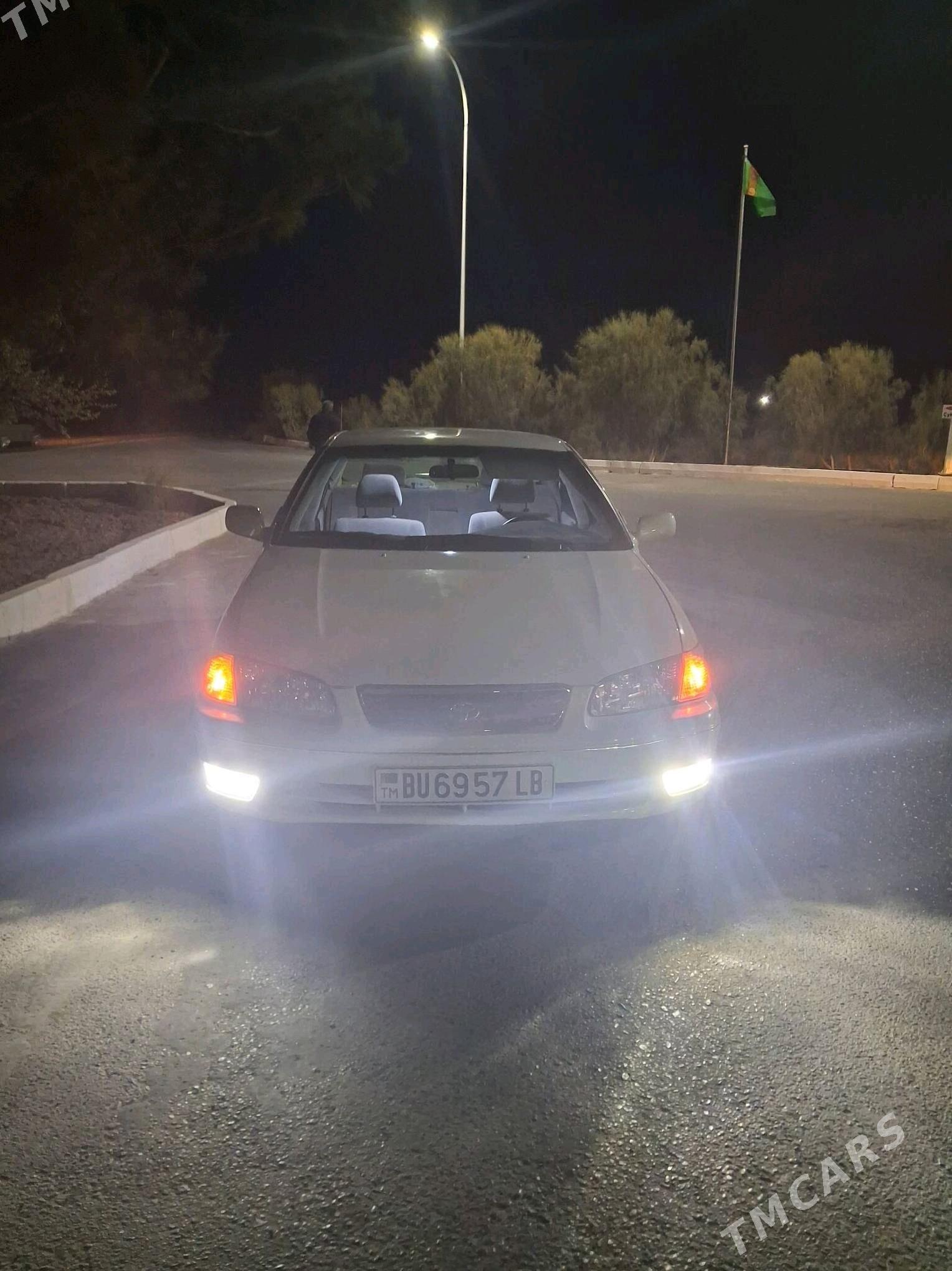 Toyota Camry 2000 - 140 000 TMT - Халач - img 1