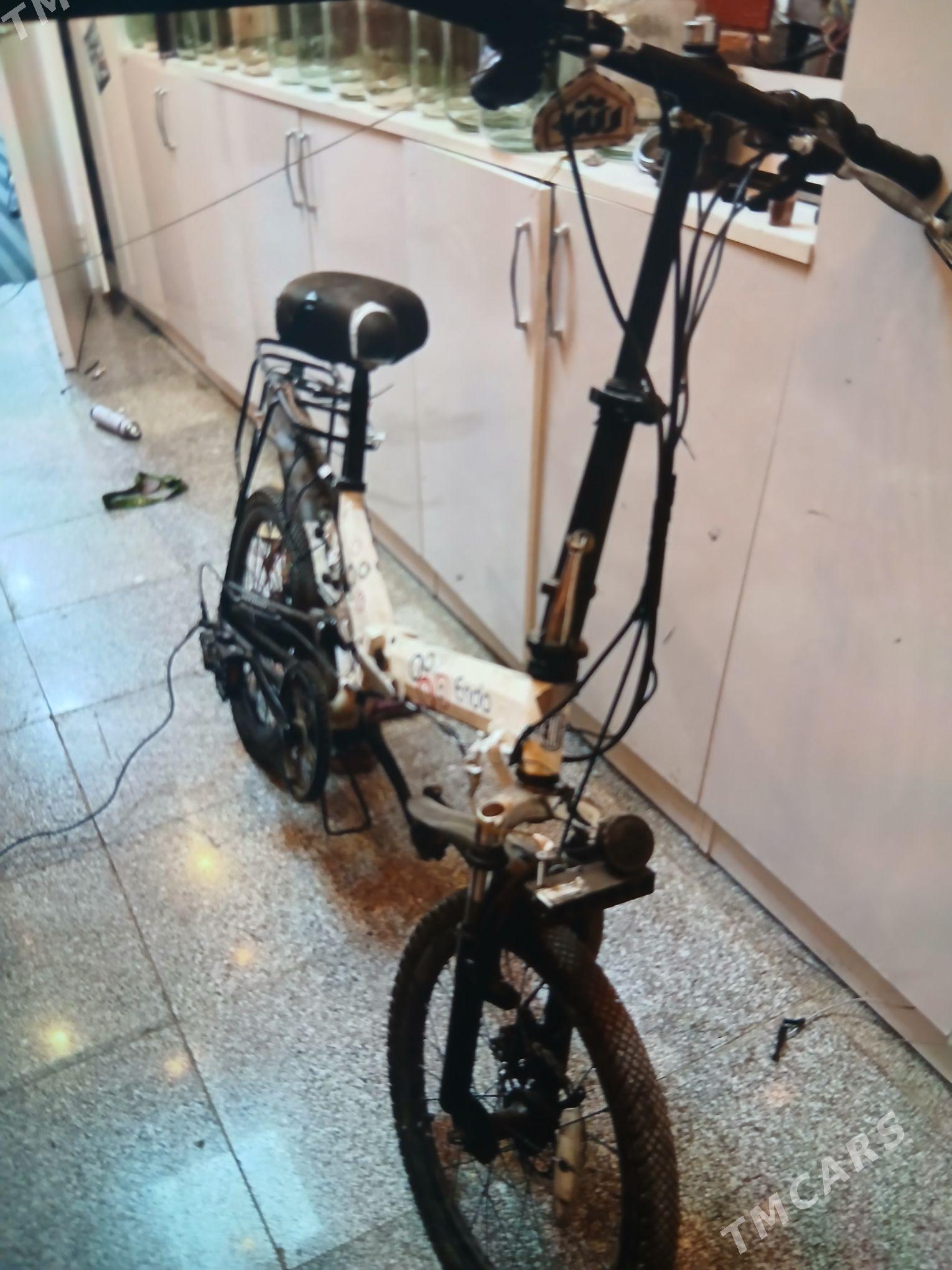 tigir tokly elektronny - Moskowskiý köç. (10 ýyl abadançylyk şaýoly) - img 1