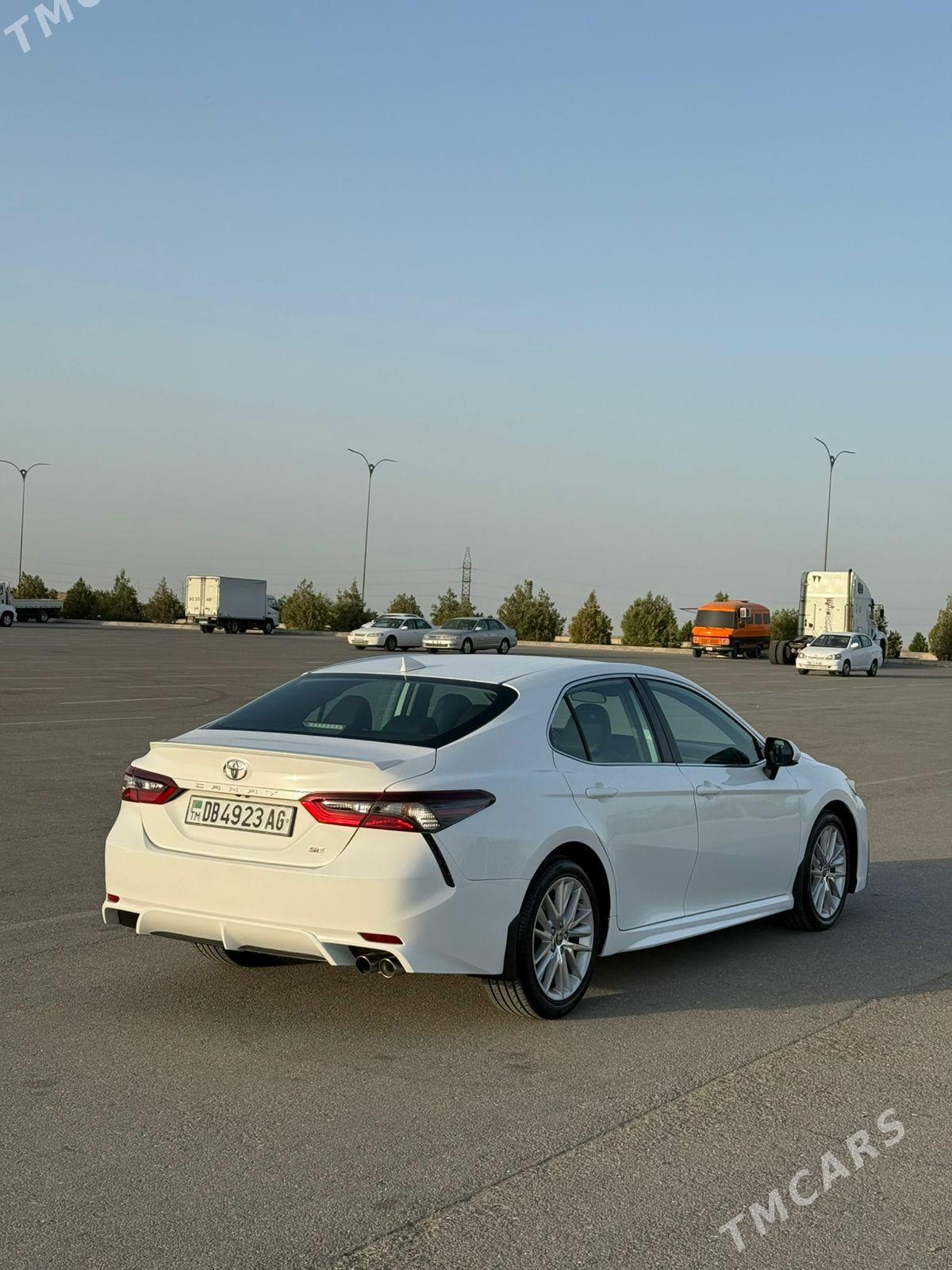 Toyota Camry 2021 - 320 000 TMT - Ашхабад - img 6