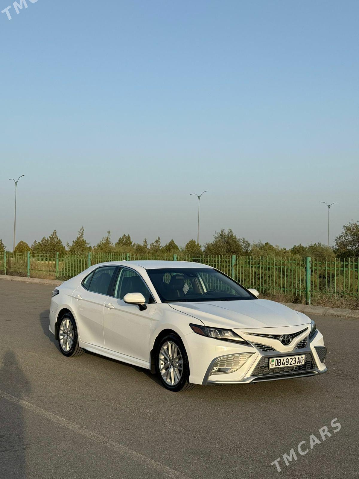 Toyota Camry 2021 - 320 000 TMT - Ашхабад - img 4