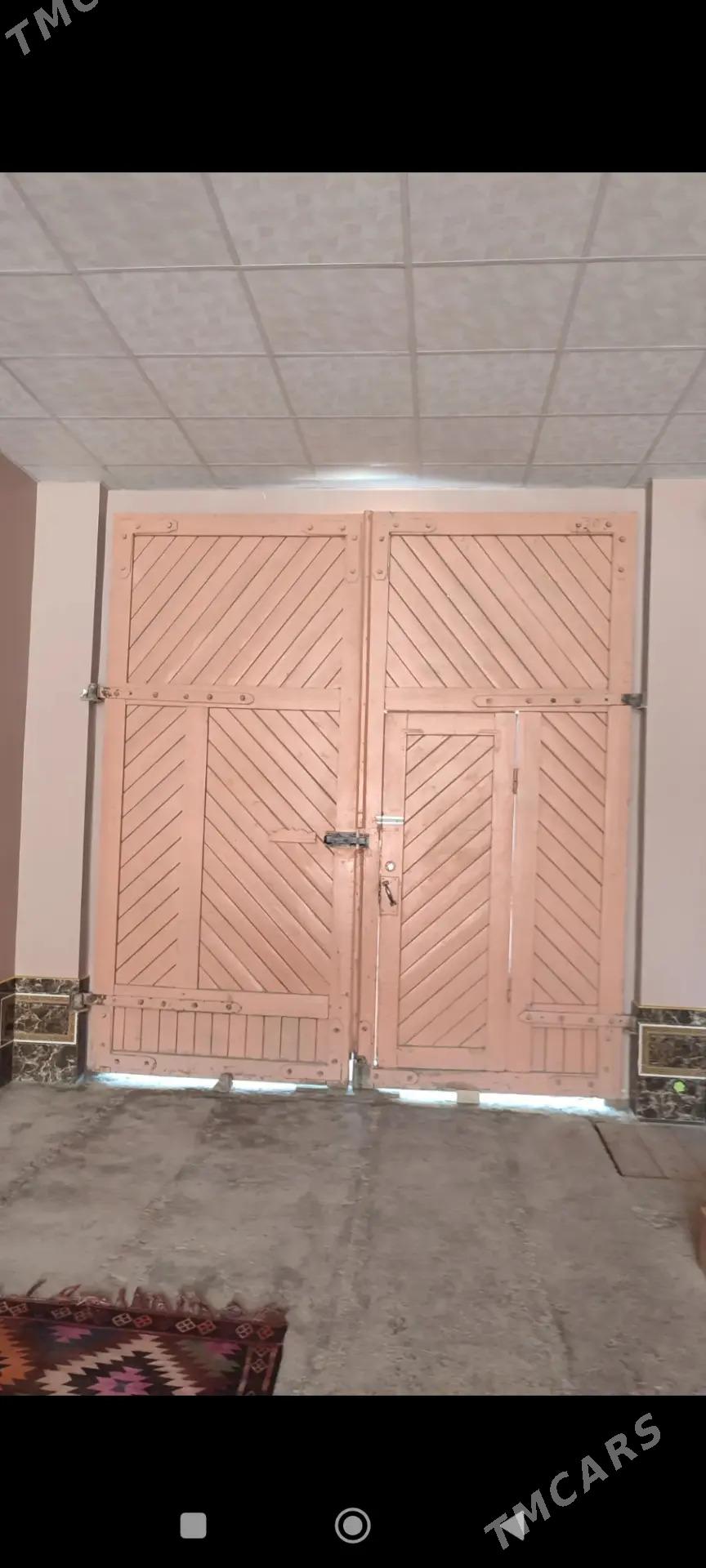 Деревянные ворота - Туркменабат - img 1