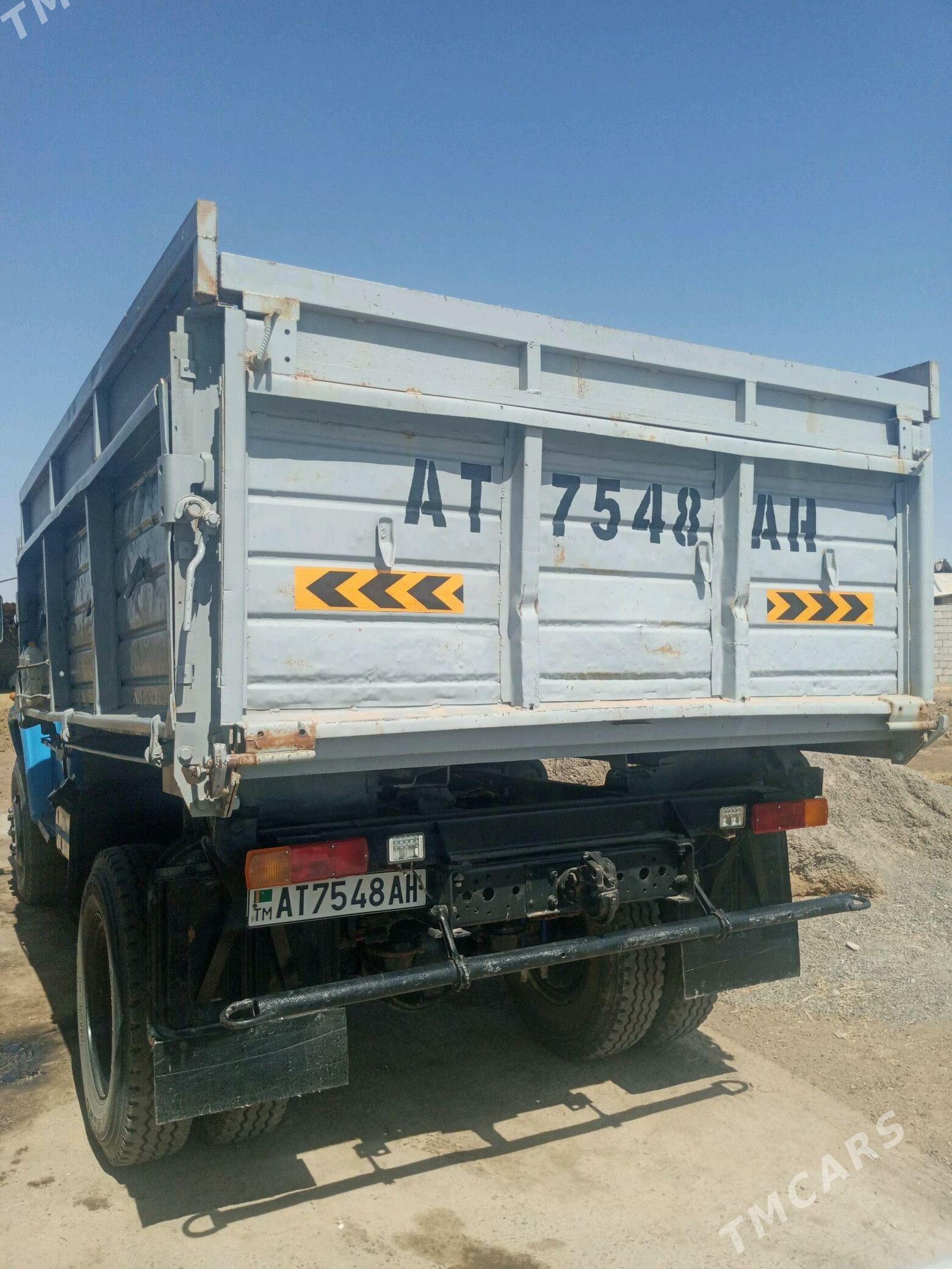 Zil 157 1992 - 115 000 TMT - Tejen - img 2