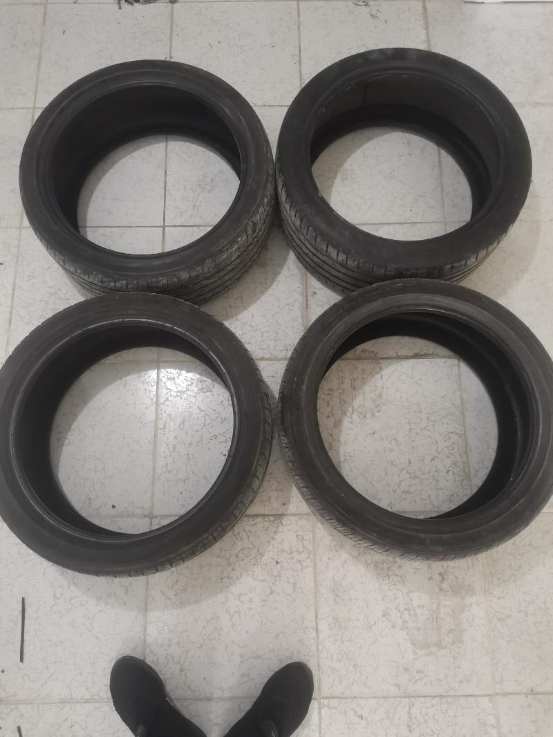 235 40 19 tekerler 300 TMT - Балканабат - img 1