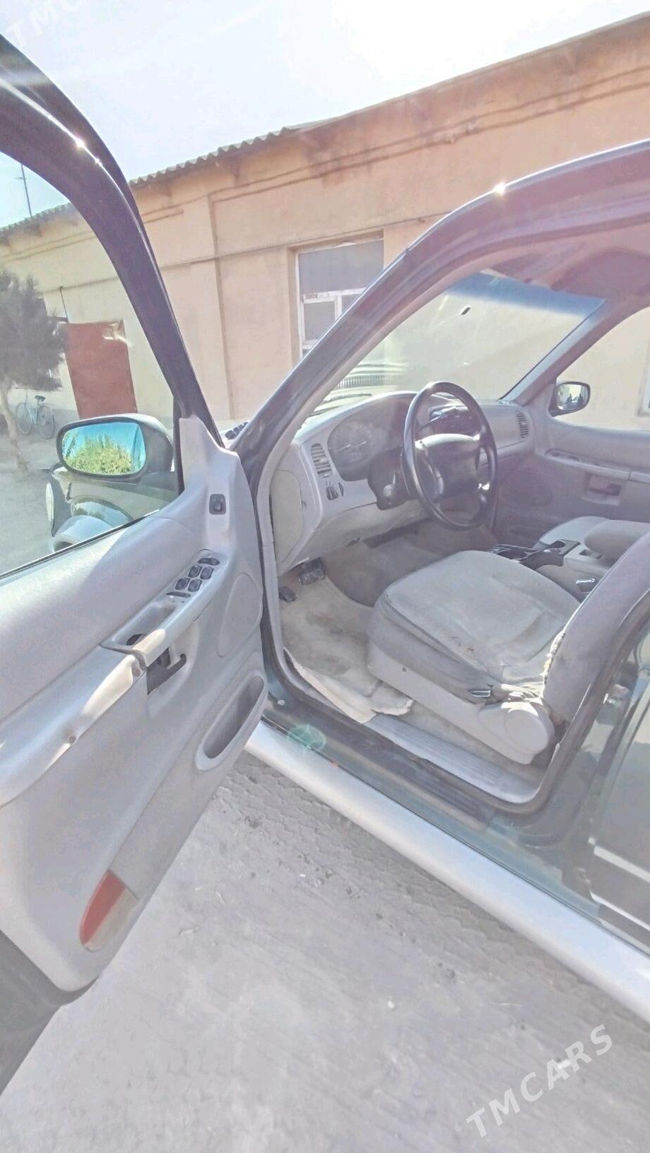 Ford Explorer 1995 - 70 000 TMT - Çärjew - img 5