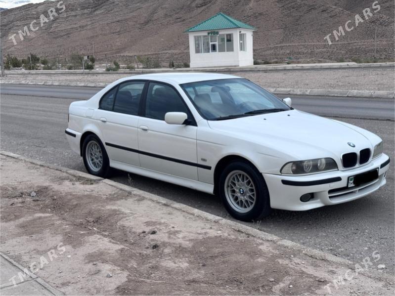 BMW E39 2003 - 120 000 TMT - Туркменбаши - img 2