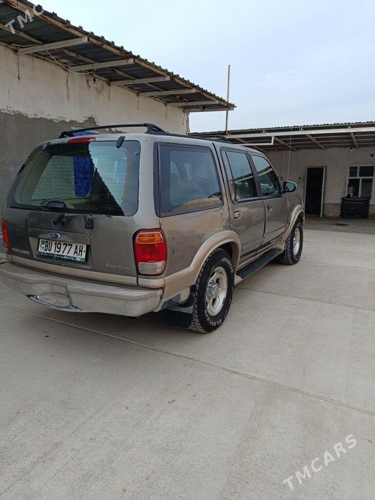 Ford Excursion 1999 - 75 000 TMT - Kaka - img 5