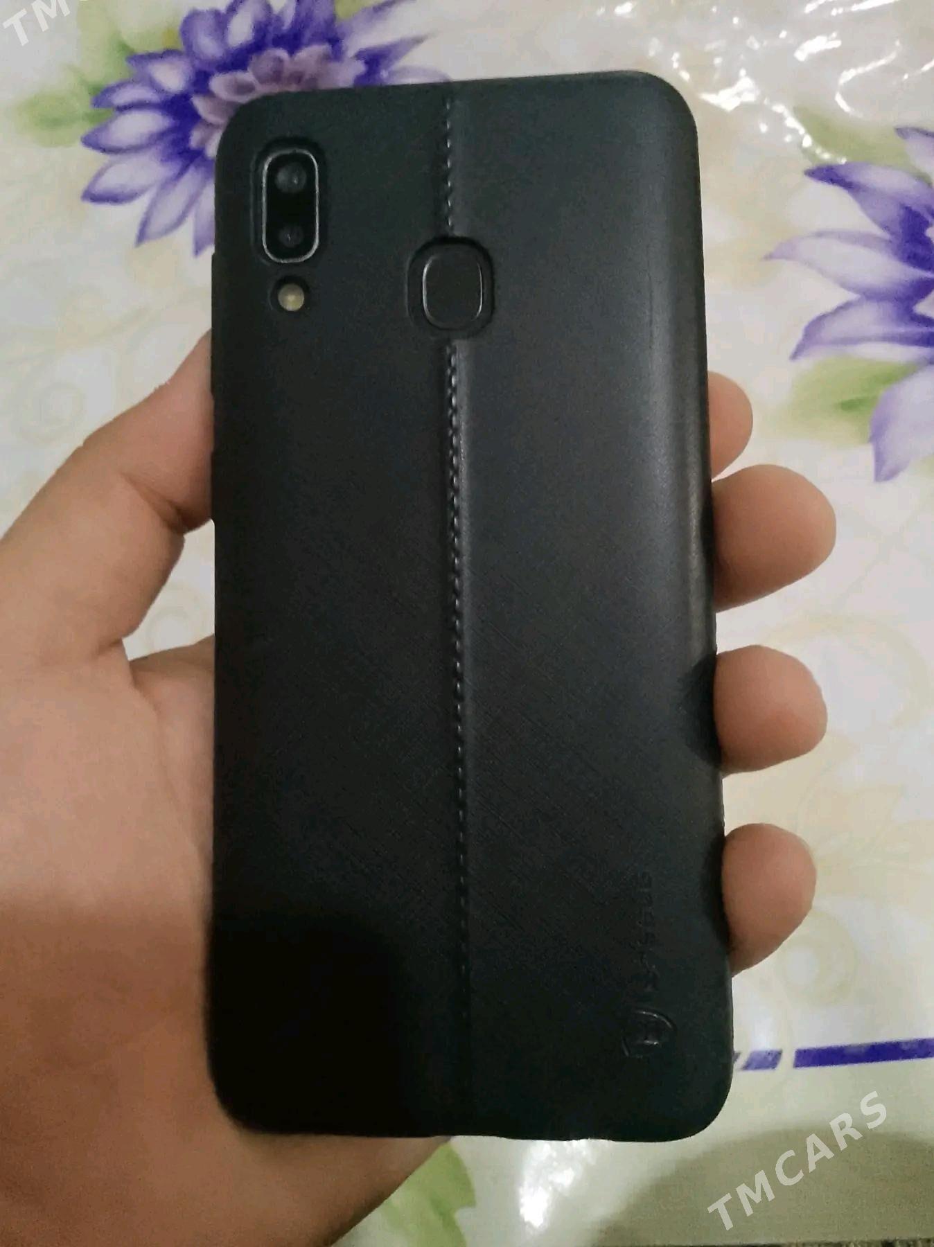 Samsung A 20 3  32 - Mary - img 2