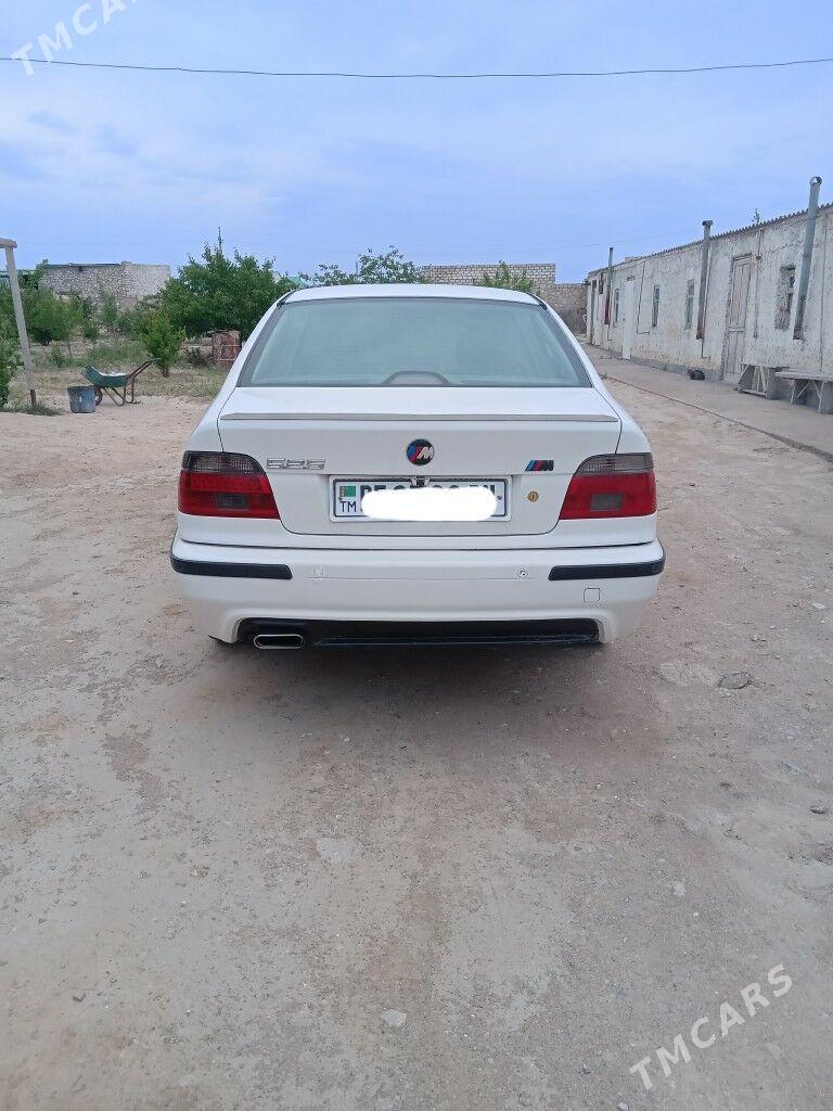BMW E39 1999 - 70 000 TMT - Туркменбаши - img 3
