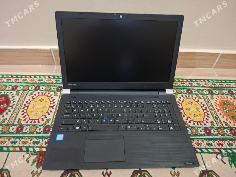Toshiba notebuk i5 8gen ноутбу - Aşgabat - img 1