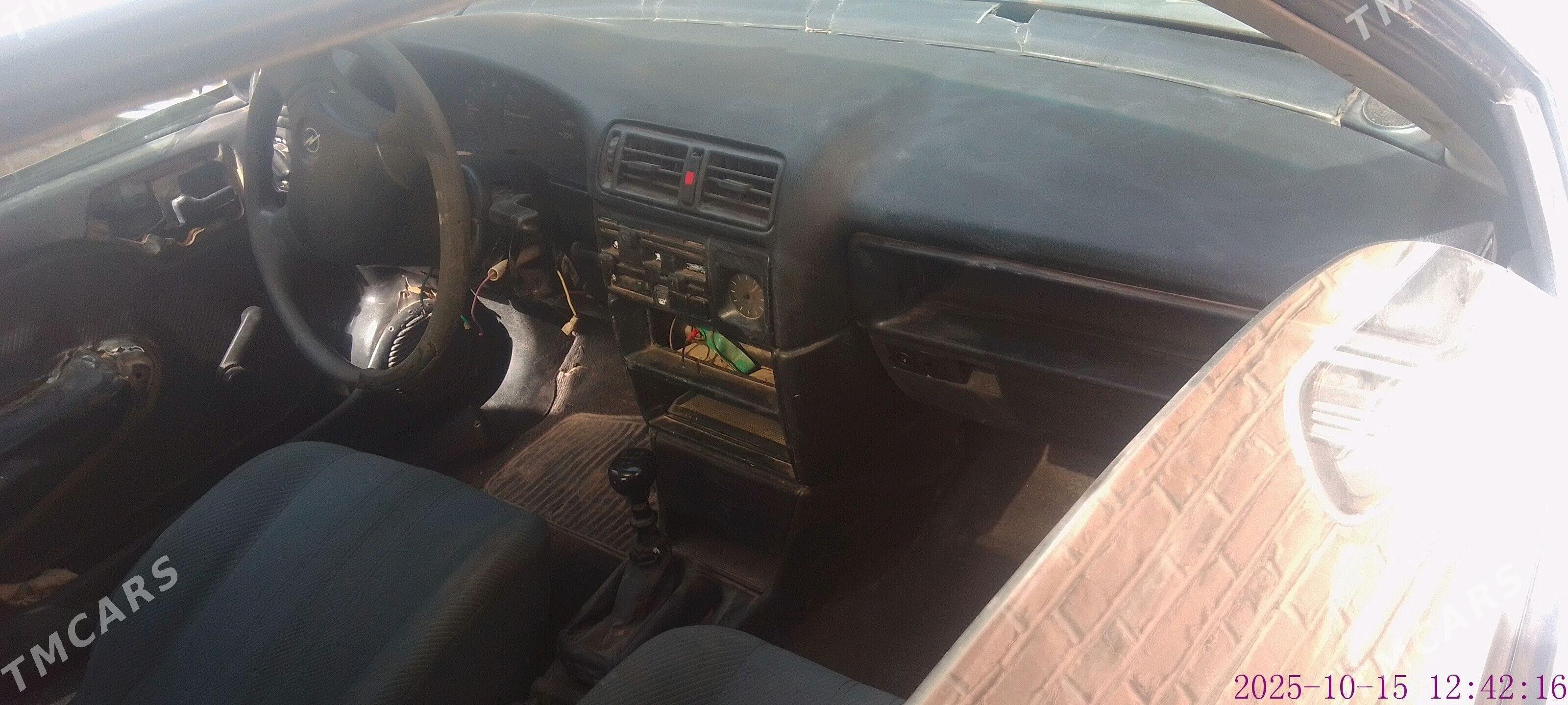 Opel Vectra 1991 - 15 000 TMT - Векильбазар - img 5