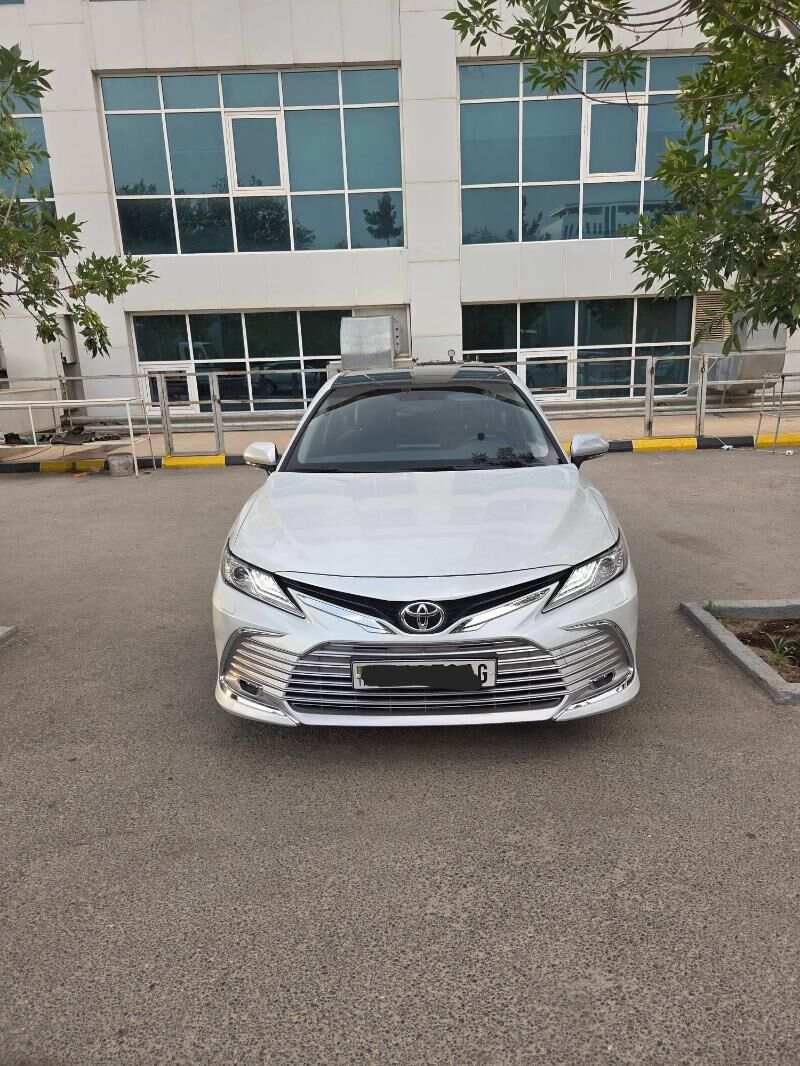 Toyota Camry 2023 - 649 900 TMT - 30 mkr - img 1