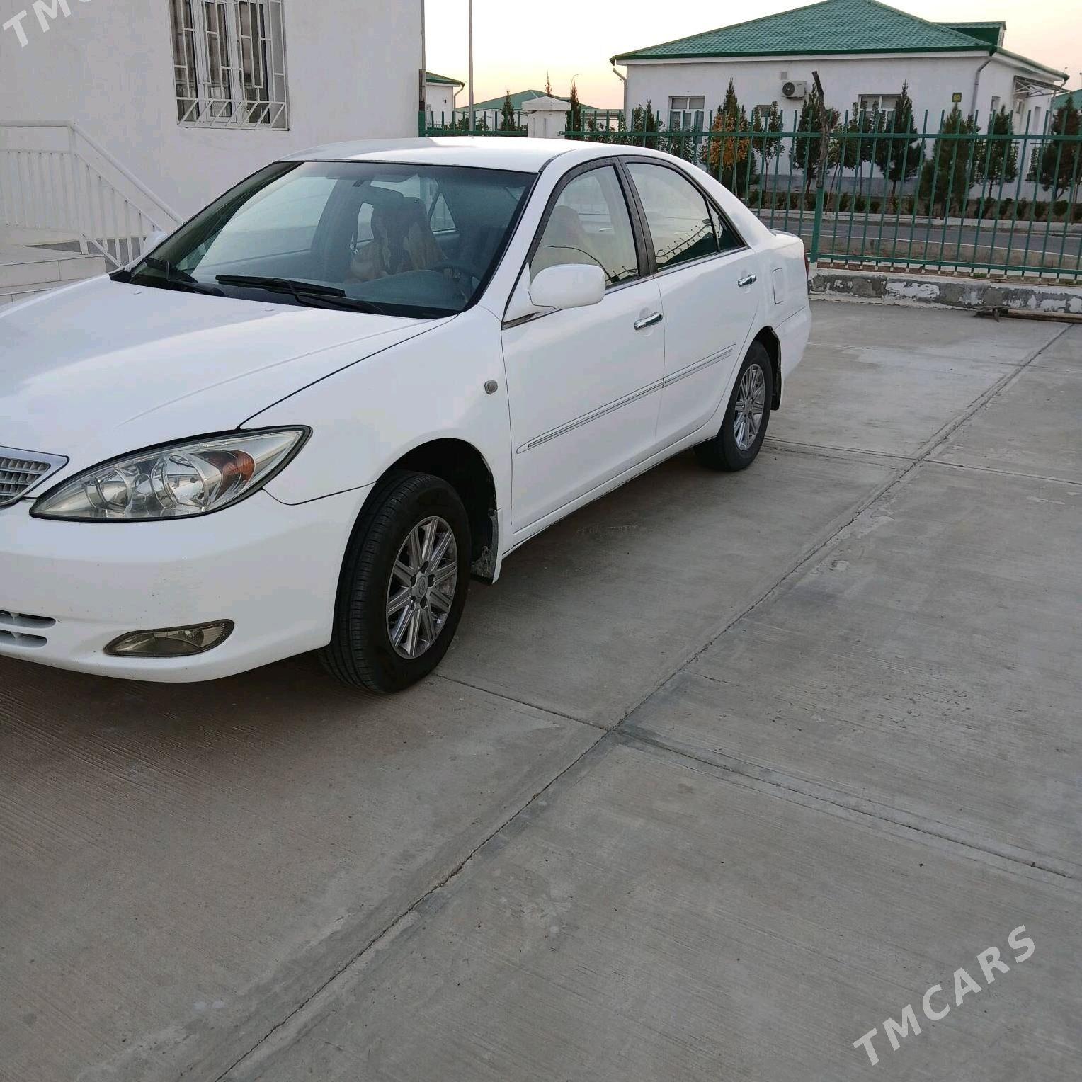 Toyota Camry 2004 - 160 000 TMT - Täze zaman - img 4