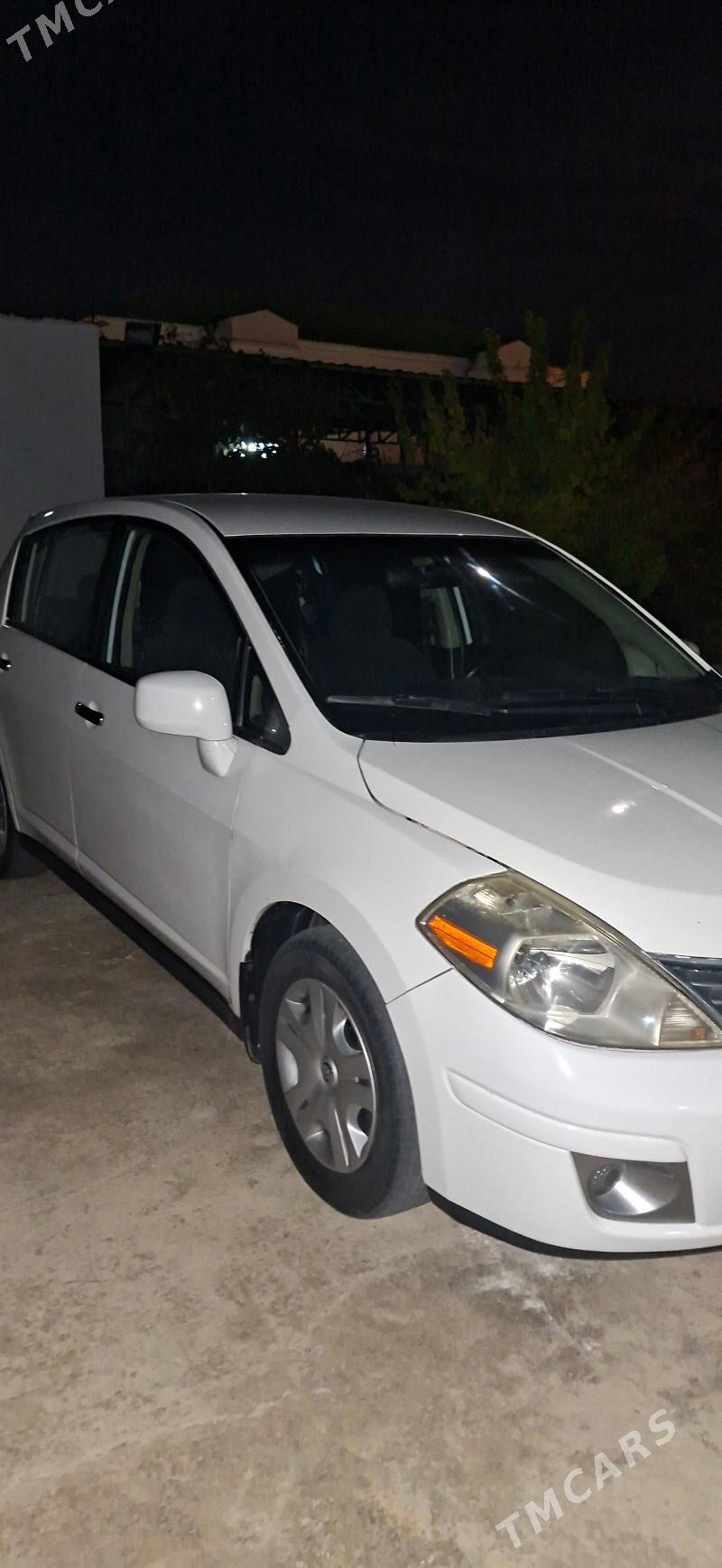 Nissan Versa 2010 - 140 000 TMT - Тязе заман - img 8