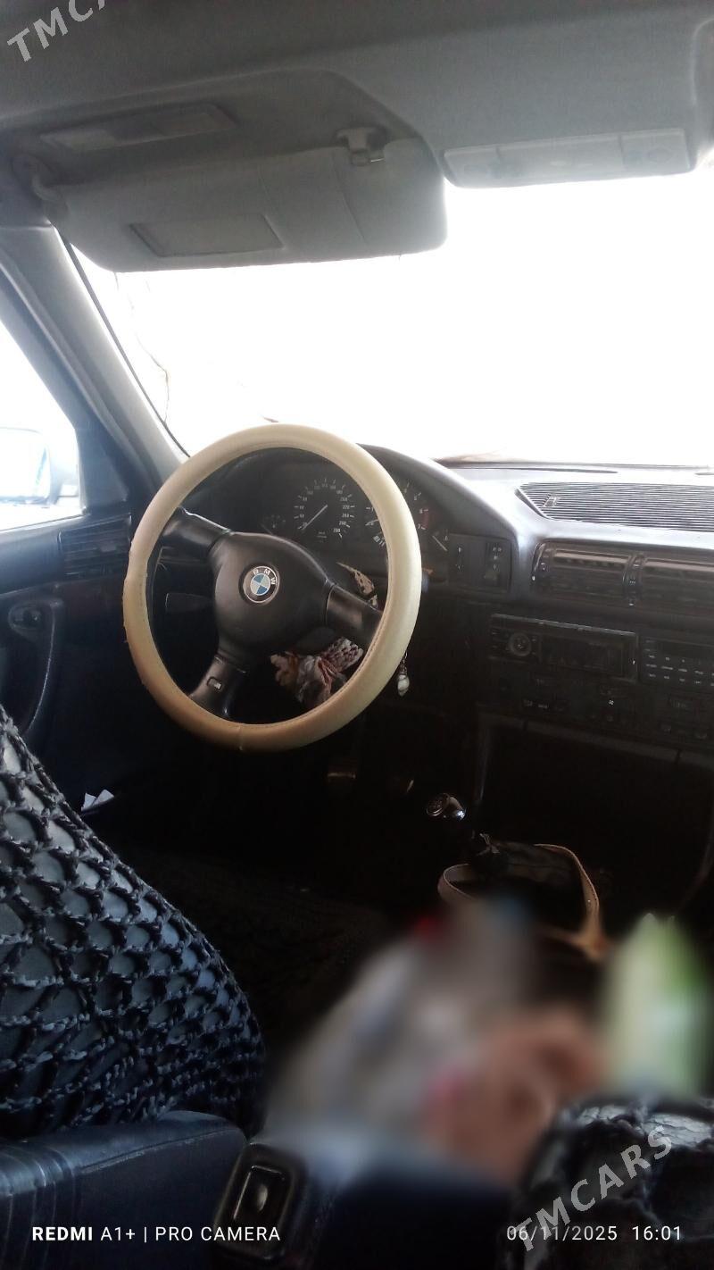 BMW 535 1992 - 42 000 TMT - Теджен - img 5
