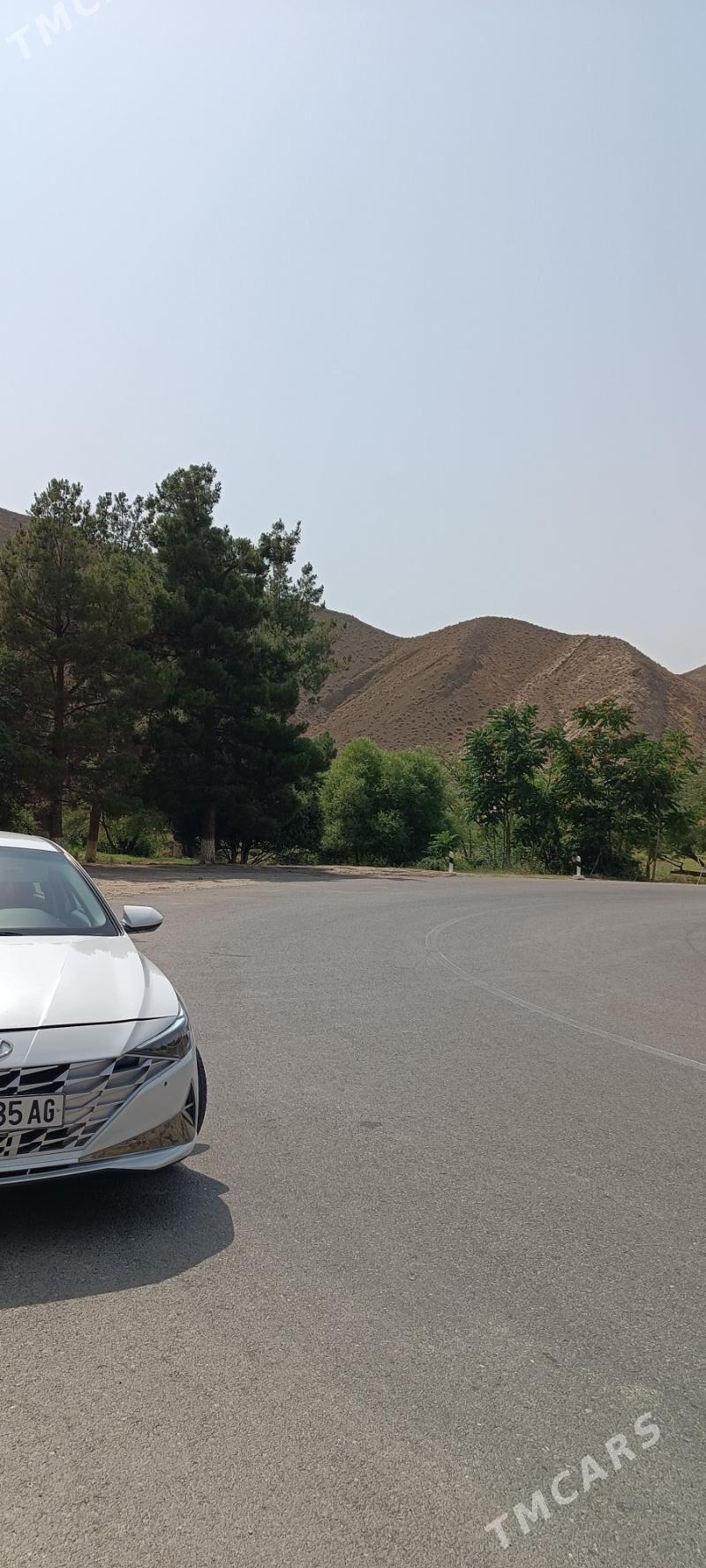 Hyundai Elantra 2022 - 205 000 TMT - Aşgabat - img 6