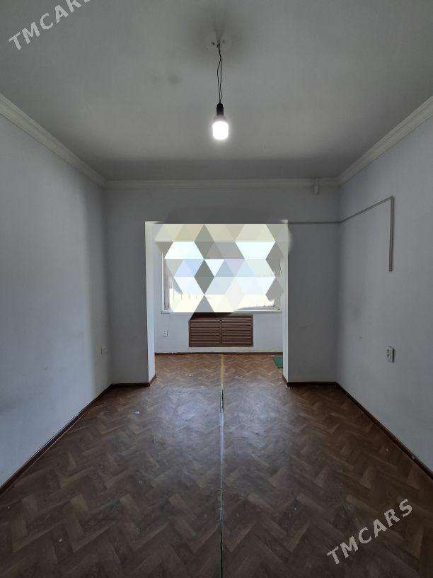 1 NJI ETAZ 3 KOMNAT - Мары - img 6