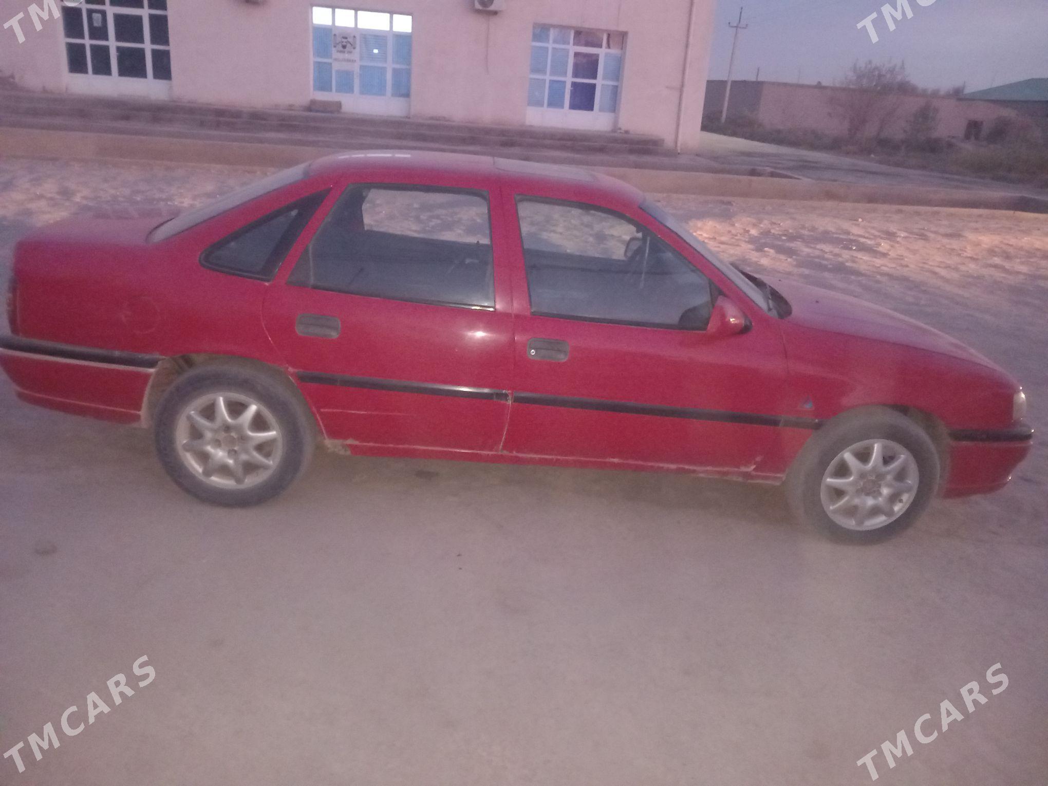 Opel Vectra 1994 - 29 000 TMT - Гурбансолтан Едже - img 2