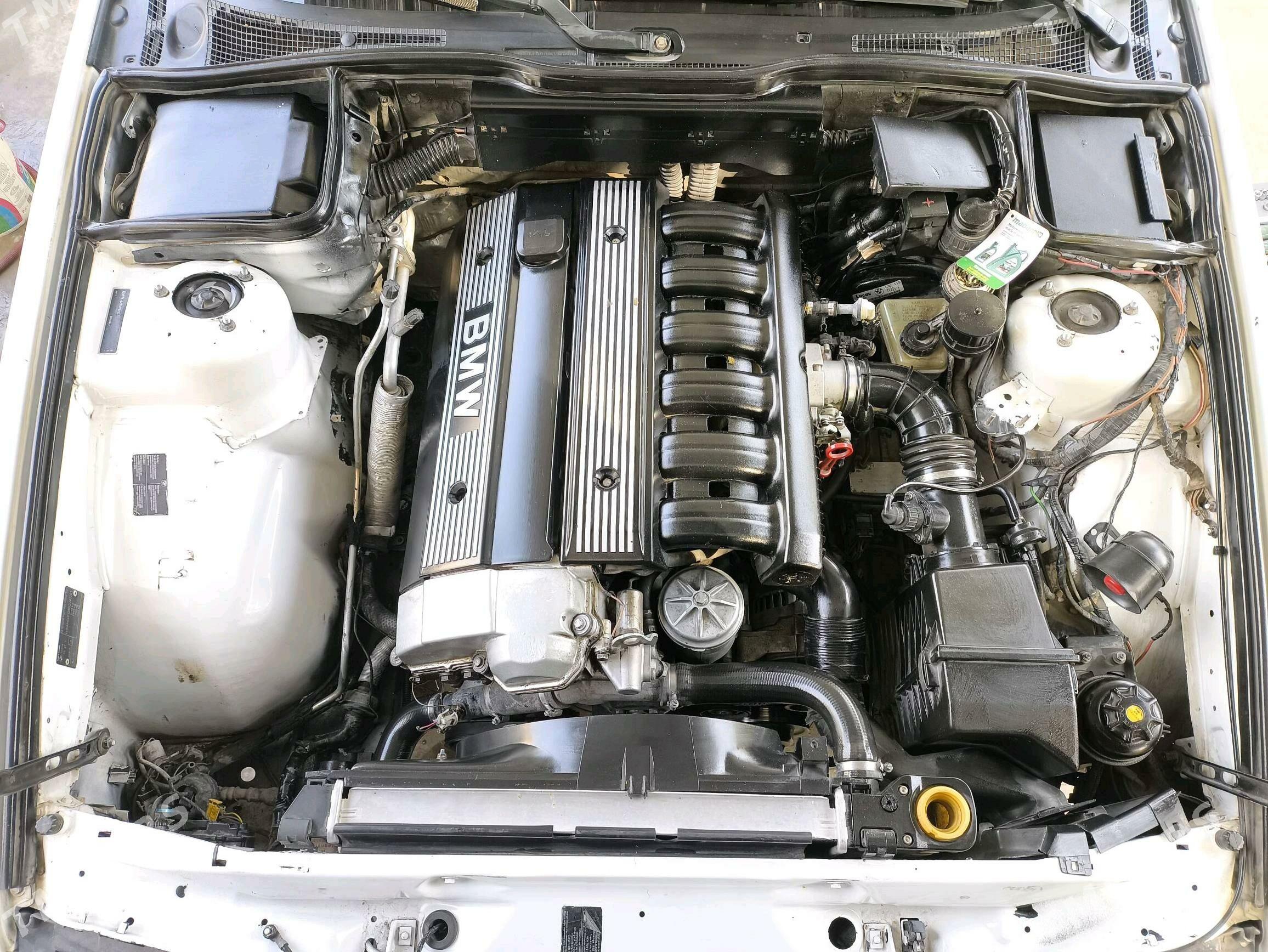 BMW 525 1995 - 86 000 TMT - Türkmenabat - img 5