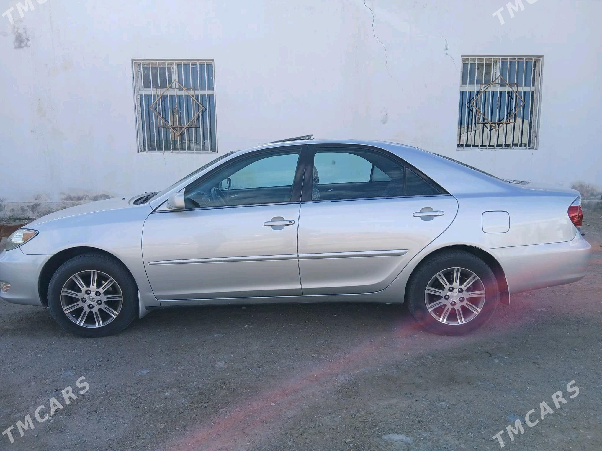 Toyota Camry 2005 - 220 000 TMT - Гызыларбат - img 1
