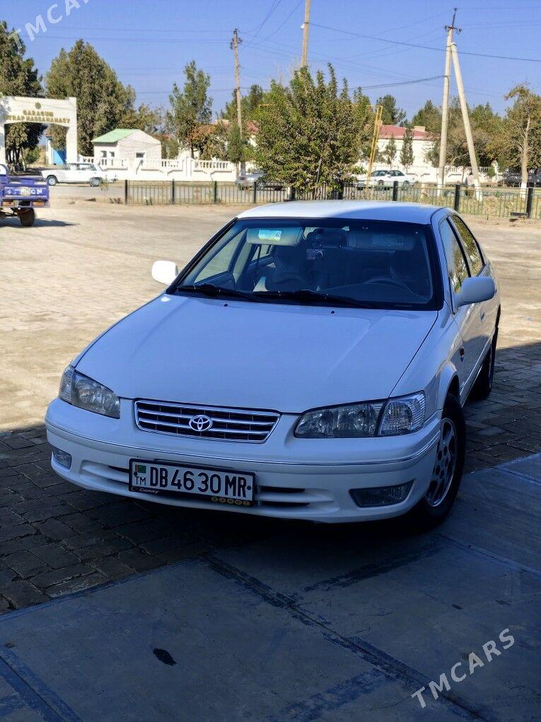 Toyota Camry 2001 - 175 000 TMT - Baýramaly - img 5