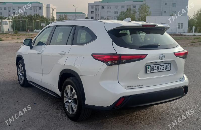 Toyota Highlander 2022 - 620 000 TMT - Ашхабад - img 5