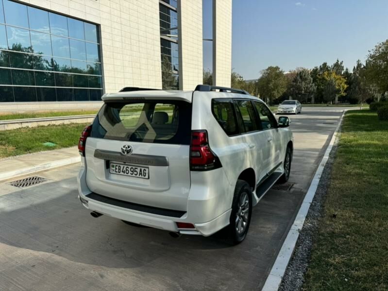 Toyota Land Cruiser Prado 2019 - 810 000 TMT - Aşgabat - img 3